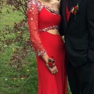 Red prom dress
